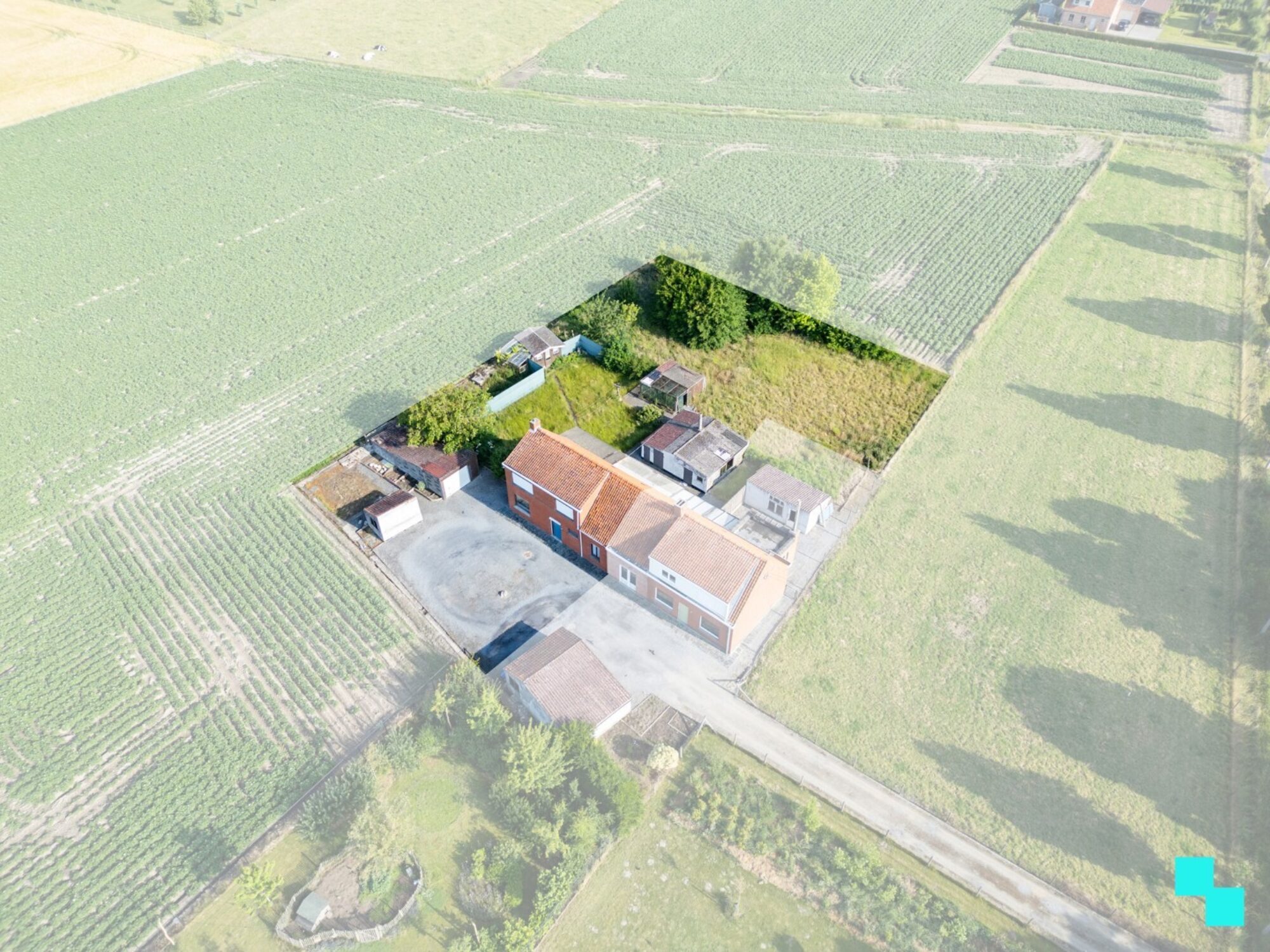 4075639-3746003562000117027-20250611 - JJ - Pater Ver Eeckestraat 75-77, 8870 Izegem - 4