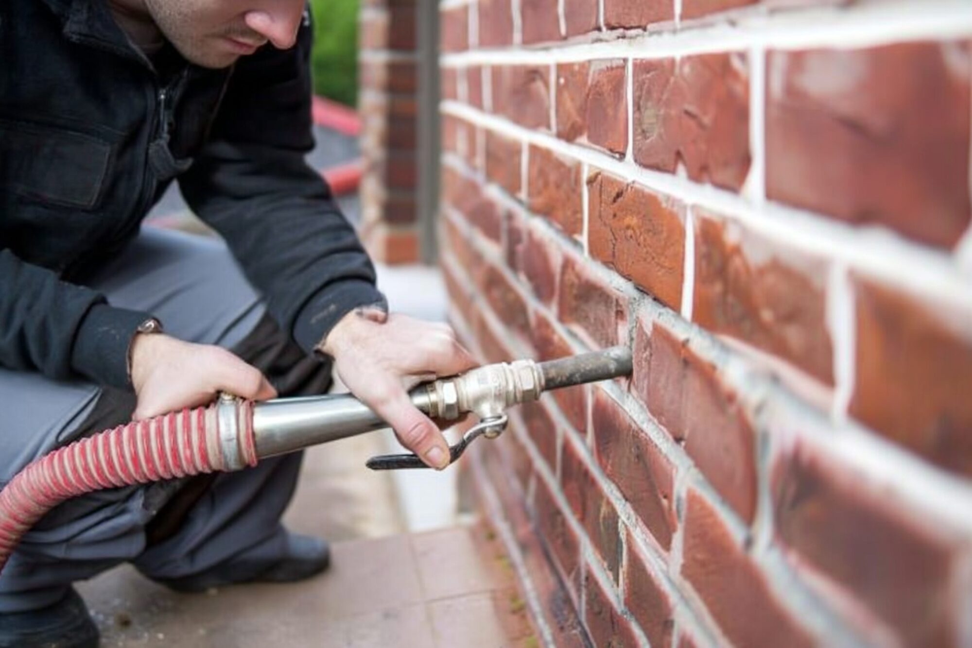 U2431845745 httpss mj runemp1c Eu Be Go Detail of a technician i fb5e088c 2799 4186 a951 bb1da69d15dc 2